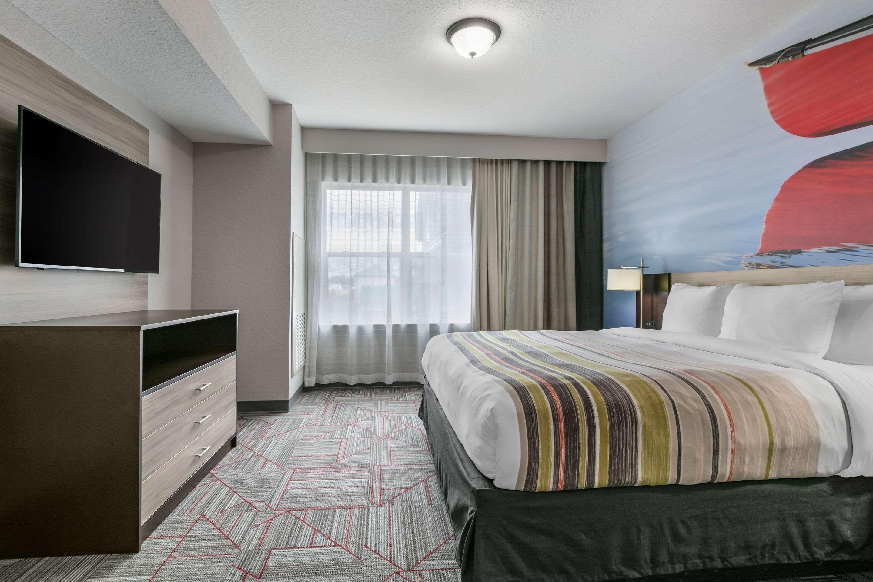 فندق Clarion Pointe Columbus-Bradley Park المظهر الخارجي الصورة