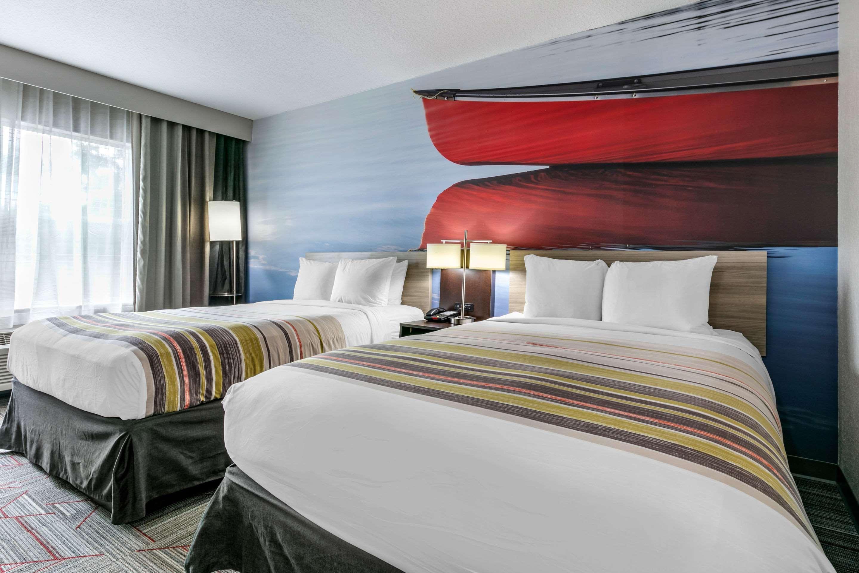 فندق Clarion Pointe Columbus-Bradley Park المظهر الخارجي الصورة